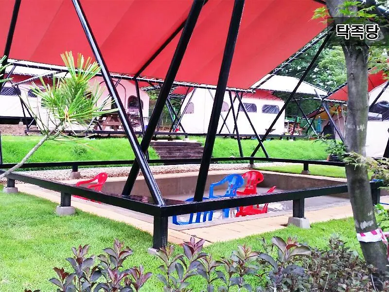 Luxussátor Bukhan Mountain Glamping Szöul Dél-Korea